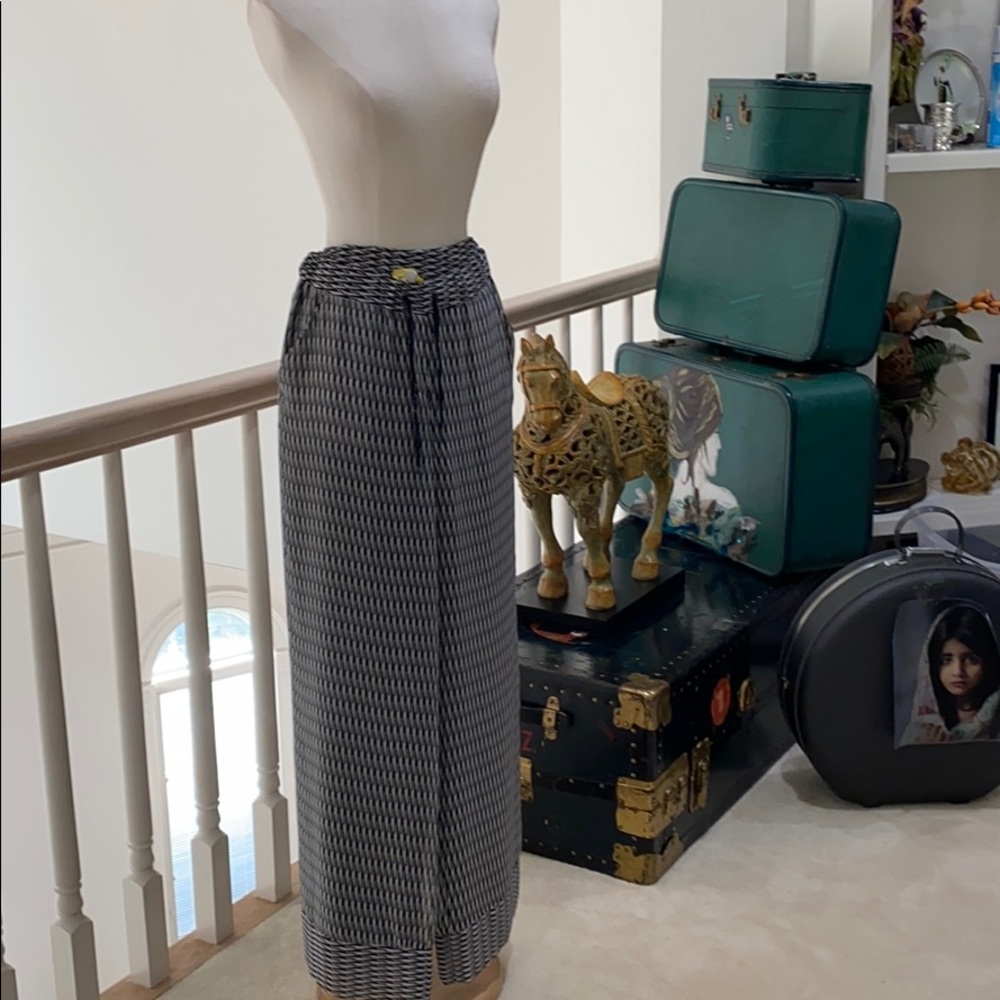 Light weight pants